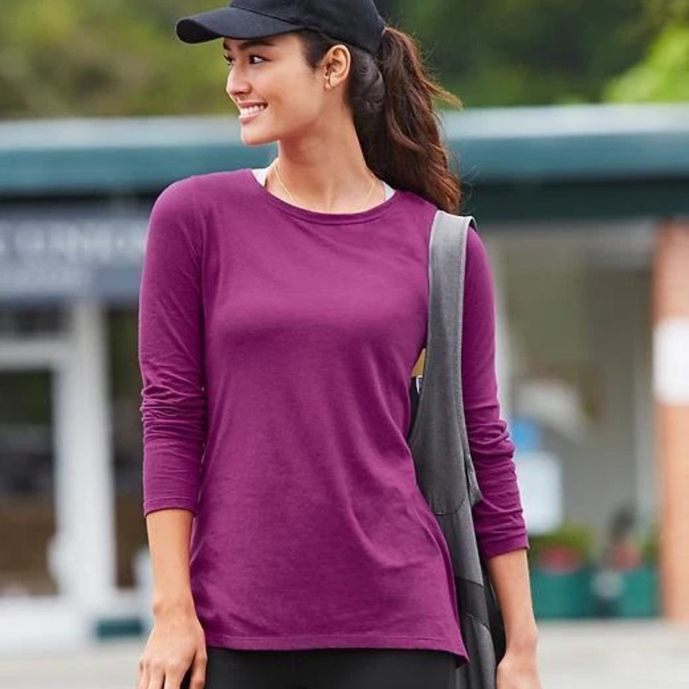 Athleta Transcend Long Sleeve Yoga Top